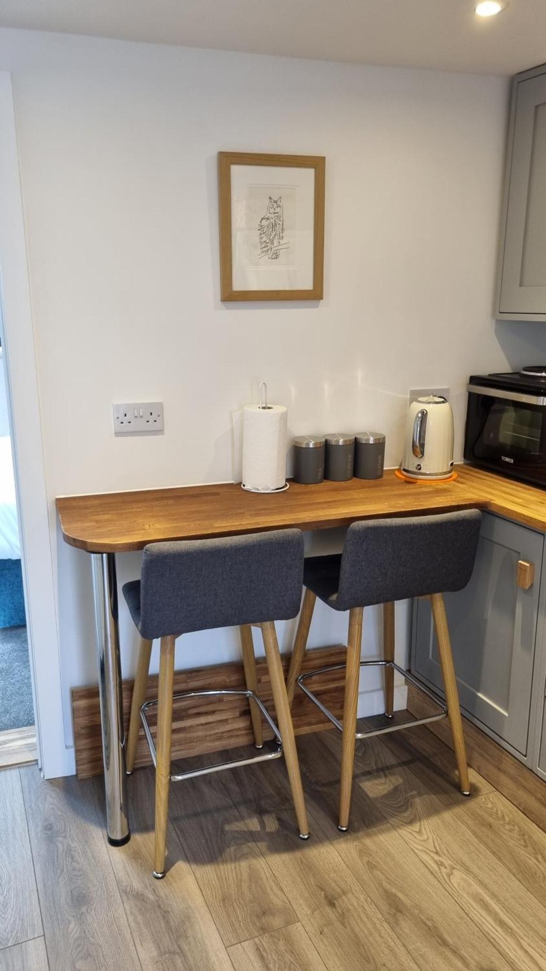 Self-Contained Annex, With Parking. Appartement Sittingbourne Buitenkant foto